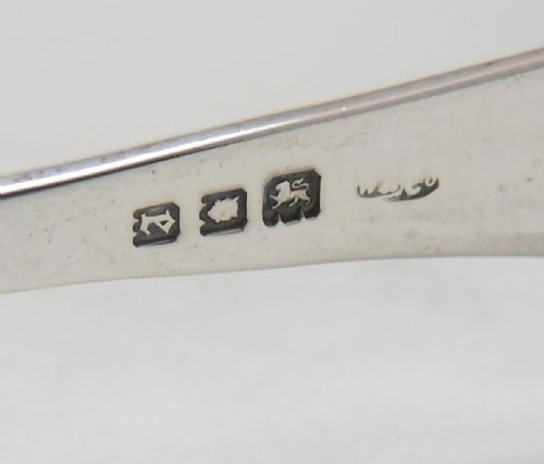 EXCEPTIONAL SILVER CHRISTENING SET LONDON 1920 - ADDITIONAL PHOTO 8
