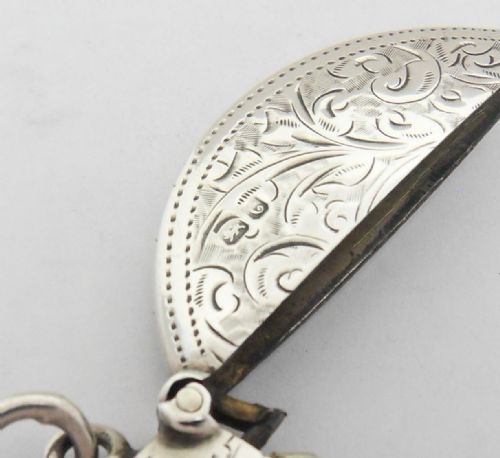 UNUSUAL CIRCULAR SILVER VESTA CASE CHESTER 1903 BY WM NEALE - ADDITIONAL PHOTO 9