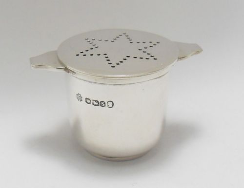 unusual silver pepperspice shaker sheffield 1935 - CATEGORY: ANTIQUE SILVER - DATED 1940