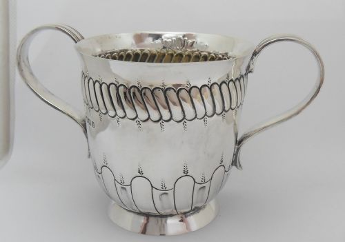 FINE VICTORIAN SILVER PORRINGER SHEFFIELD 1896 - ADDITIONAL PHOTO 4