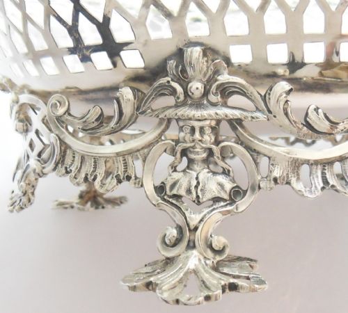 A MAGNIFICENT CHINOISERIE GEORGE II SWING HANDLED BASKET HALLMARKED LONDON 1757 BY SAMUEL HERBERT AND CO - ADDITIONAL PHOTO 2