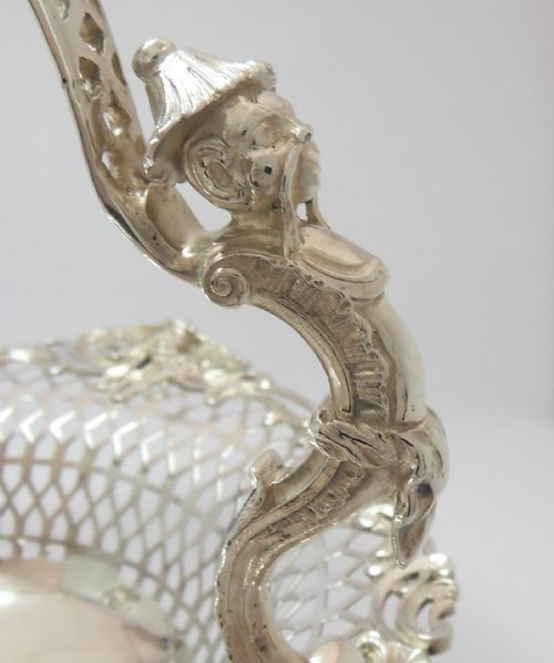 A MAGNIFICENT CHINOISERIE GEORGE II SWING HANDLED BASKET HALLMARKED LONDON 1757 BY SAMUEL HERBERT AND CO - ADDITIONAL PHOTO 3