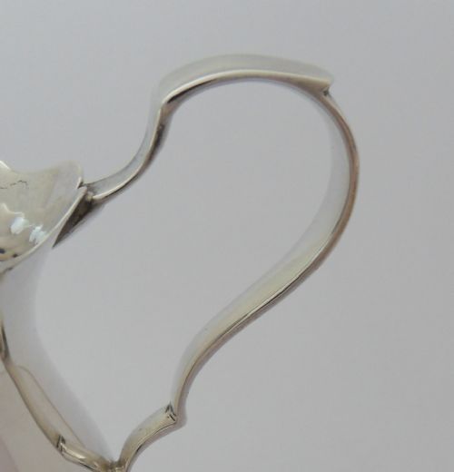 FINE SILVER MILK JUG LONDON 1937 BY EDWARD BARNARD SONS LTD - ADDITIONAL PHOTO 4
