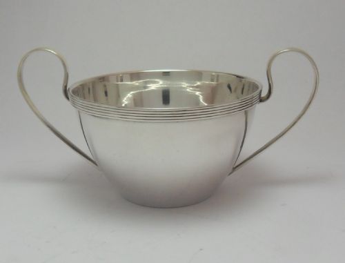 fine sterling silver porringer sheffield 1926 - CATEGORY: ANTIQUE SILVER - DATED 1930