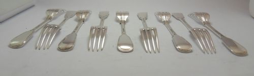 VICTORIAN SET OF 9 SILVER DESSERT FORKS FIDDLE THREAD - ADDITIONAL PHOTO 4