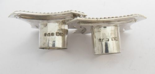 PAIR OF VICTORIAN SILVER CORINTHIAN TWISTED COLUMN CANDLESTICKS SHEFFIELD 1894 STANDING 6 34 INCHES - ADDITIONAL PHOTO 3