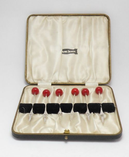 CASED SET OF BAKELITE SILVER COCKTAIL STICKS SHEFFIELD 1937 - ADDITIONAL PHOTO 2