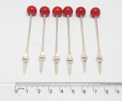 CASED SET OF BAKELITE SILVER COCKTAIL STICKS SHEFFIELD 1937 - ADDITIONAL PHOTO 3