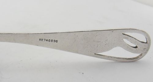 SILVER STORK CHILD'S CHRISTENING SPOON GLASGOW 1930 - ADDITIONAL PHOTO 1
