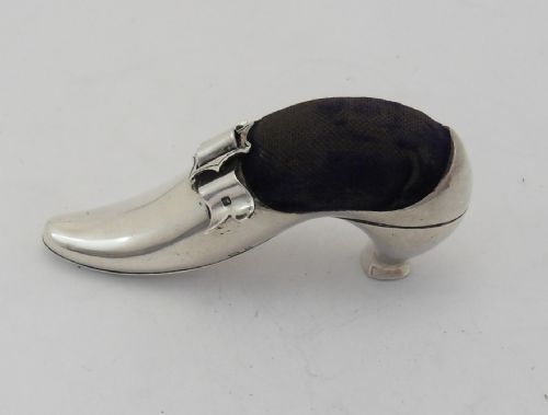 RARE SILVER PIN CUSHION 'SHOE' SHAPED BIRMINGHAM 1901 - ADDITIONAL PHOTO 4