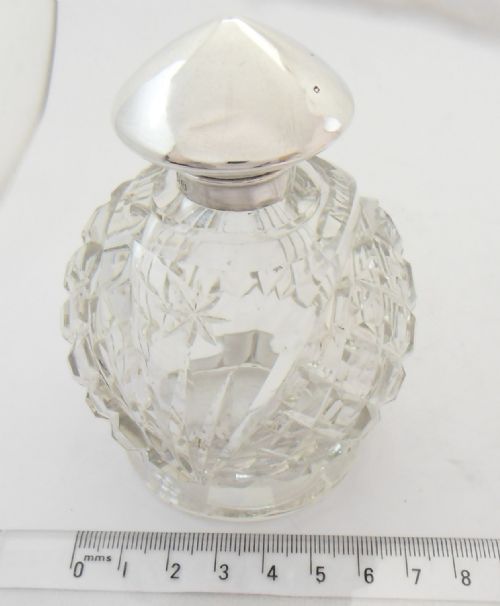 PRETTY CUT GLASS SILVER SCENT BOTTLE BIRMINGHAM 1915 - ADDITIONAL PHOTO 10