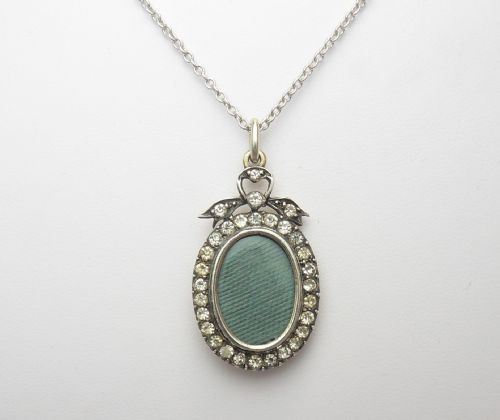 beautiful edwardian paste set silver locket and chain - CATEGORY: ANTIQUE JEWELLERY - DATED EDWARDIAN
