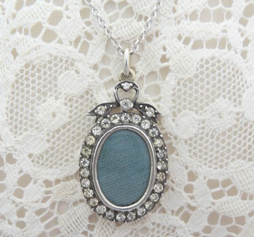BEAUTIFUL EDWARDIAN PASTE SET SILVER LOCKET AND CHAIN - ADDITIONAL PHOTO 1