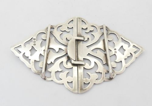 PRETTY VICTORIAN NURSE'S BUCKLE BIRMINGHAM 1898 - ADDITIONAL PHOTO 1