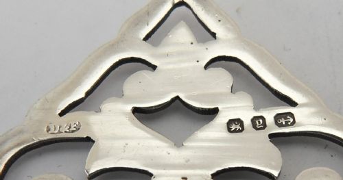 PRETTY VICTORIAN NURSE'S BUCKLE BIRMINGHAM 1898 - ADDITIONAL PHOTO 9