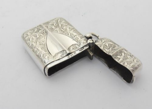 UNUSUAL EDWARDIAN SILVER VESTA HALLMARKED BIRMINGHAM 1902 - ADDITIONAL PHOTO 5