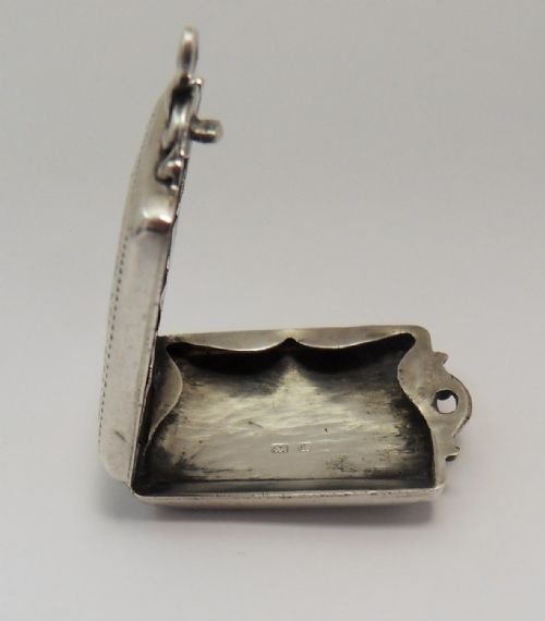UNUSUAL EDWARDIAN SILVER STAMP CASE LOCKET BIRMINGHAM 1908 - ADDITIONAL PHOTO 10