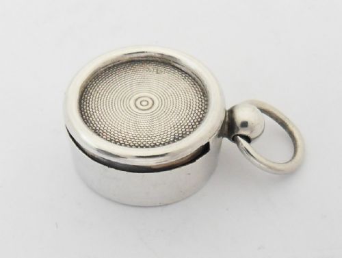 small edwardian silver sovereign case chester 1904 - CATEGORY: ANTIQUE SILVER - DATED EDWARDIAN