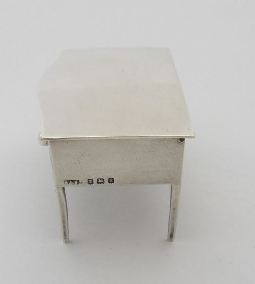 RARE EDWARDIAN SILVER DOUBLE STAMP CASE HOLDER IN DESK FORM - ADDITIONAL PHOTO 4