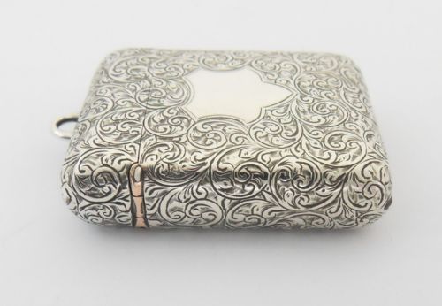 BEAUTIFUL HEAVY SILVER WITH GOLD DETAIL VESTA CASE CHESTER 1907 - ADDITIONAL PHOTO 1