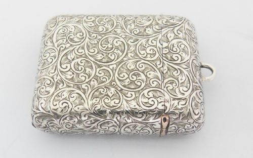BEAUTIFUL HEAVY SILVER WITH GOLD DETAIL VESTA CASE CHESTER 1907 - ADDITIONAL PHOTO 4