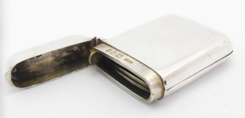 VICTORIAN SILVER VESTA WITH SECRET PHOTO LOCKET BY SAMPSON MORDAN - ADDITIONAL PHOTO 3