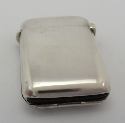VICTORIAN SILVER VESTA WITH SECRET PHOTO LOCKET BY SAMPSON MORDAN - ADDITIONAL PHOTO 7