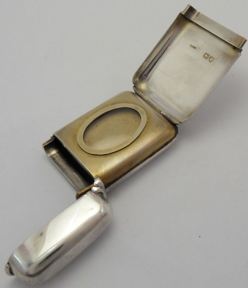 VICTORIAN SILVER VESTA WITH SECRET PHOTO LOCKET BY SAMPSON MORDAN - ADDITIONAL PHOTO 9