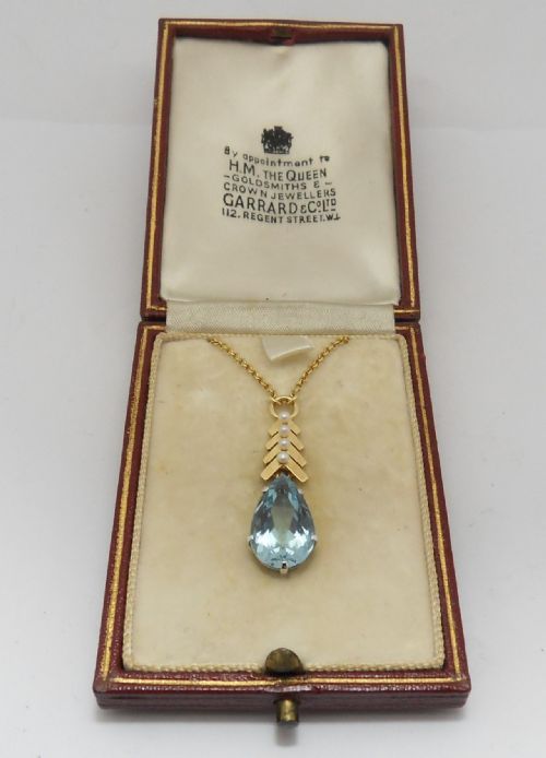 fabulous vintage aquamarine pearl necklace - CATEGORY: ANTIQUE JEWELLERY - DATED 1950