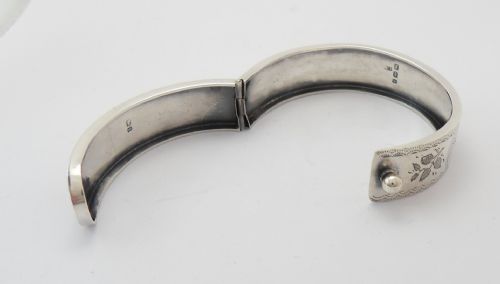 VICTORIAN SILVER AESTHETIC MOVEMENT BANGLE - ADDITIONAL PHOTO 9