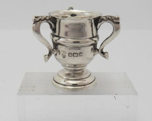 edwardian silver miniature tyg cup sheffield 1904 - CATEGORY: ANTIQUE SILVER - DATED EDWARDIAN