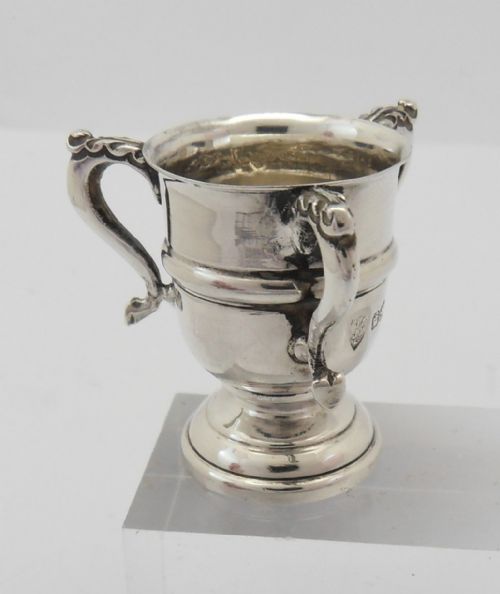 EDWARDIAN SILVER MINIATURE TYG CUP SHEFFIELD 1904 - ADDITIONAL PHOTO 3
