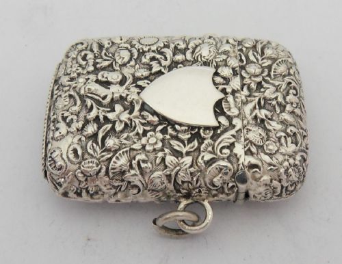 VICTORIAN SPRING PUSH BUTTON SILVER VESTA CASE BY GEORGE UNITE - ADDITIONAL PHOTO 3