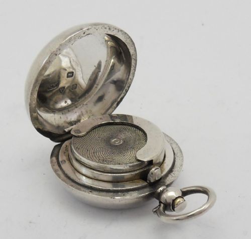 LARGE SILVER SINGLE SOVEREIGN CASE CHESTER 1902 - ADDITIONAL PHOTO 4