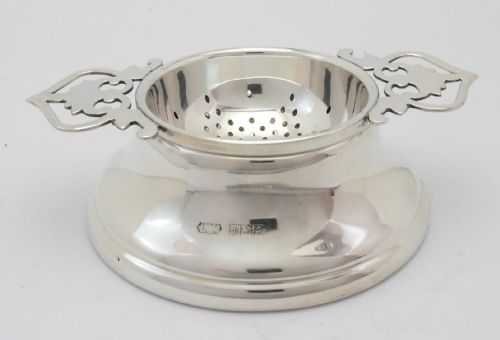 superb silver tea strainer stand birmingham 1965 - CATEGORY: ANTIQUE SILVER - DATED 1960
