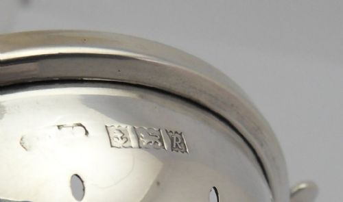 SUPERB SILVER TEA STRAINER STAND BIRMINGHAM 1965 - ADDITIONAL PHOTO 5