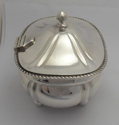 STUNNING SILVER TEA CADDY LONDON 1913 - ADDITIONAL PHOTO 2