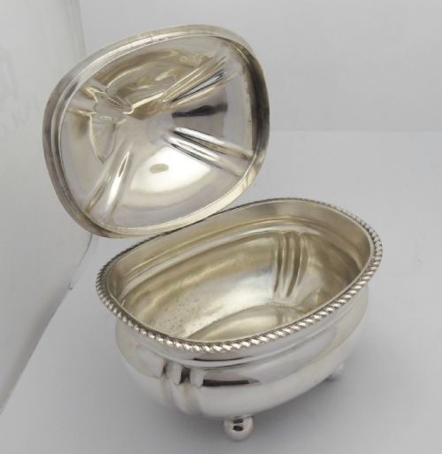 STUNNING SILVER TEA CADDY LONDON 1913 - ADDITIONAL PHOTO 4