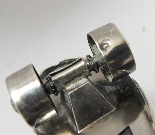 RARE EDWARDIAN SILVER ROLLER SKATE BOOT PIN CUSHION - ADDITIONAL PHOTO 4