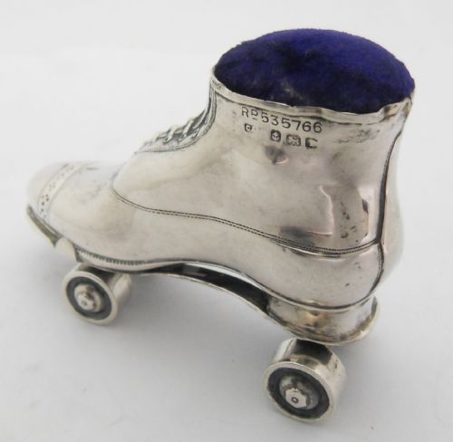 RARE EDWARDIAN SILVER ROLLER SKATE BOOT PIN CUSHION - ADDITIONAL PHOTO 6