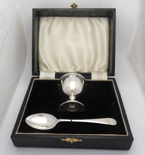 cased silver egg cup spoon birmingham 1963 - CATEGORY: ANTIQUE SILVER - DATED 1960