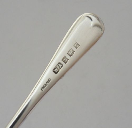 CASED SILVER EGG CUP SPOON BIRMINGHAM 1963 - ADDITIONAL PHOTO 5