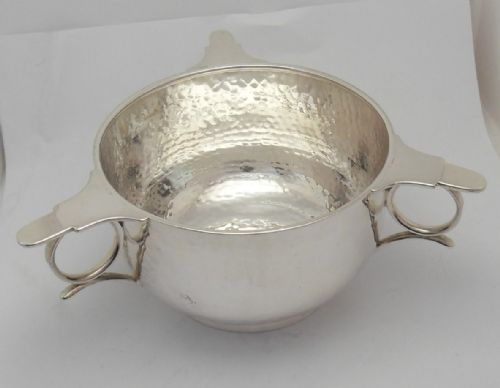ARTS CRAFTS 3 HANDLED QUAICHE CHESTER 1918 - ADDITIONAL PHOTO 1