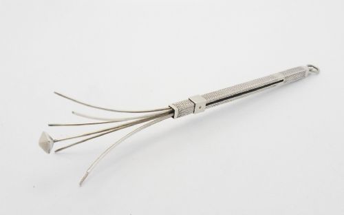 unusual silver square champagne swizzle stick - CATEGORY: ANTIQUE SILVER - DATED 1960