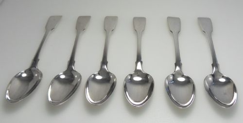SET OF 6 WILLIAM IV FIDDLE PATTERN TEASPOONS IN LATER CASE - ADDITIONAL PHOTO 3