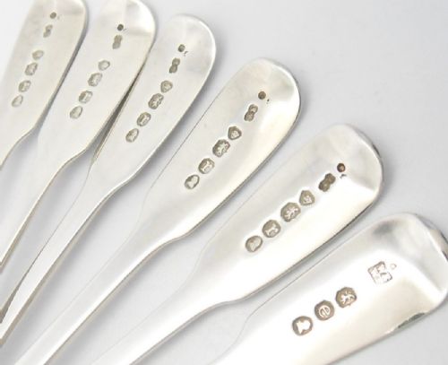 SET OF 6 WILLIAM IV FIDDLE PATTERN TEASPOONS IN LATER CASE - ADDITIONAL PHOTO 7