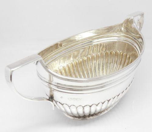 SUPERB SILVER TWIN HANDLE BOWL LONDON 1888 - ADDITIONAL PHOTO 2