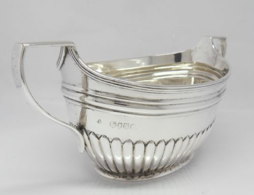 SUPERB SILVER TWIN HANDLE BOWL LONDON 1888 - ADDITIONAL PHOTO 3