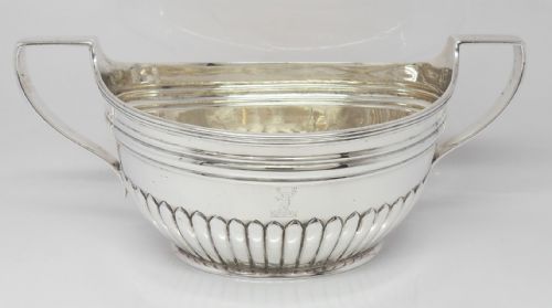 SUPERB SILVER TWIN HANDLE BOWL LONDON 1888 - ADDITIONAL PHOTO 5
