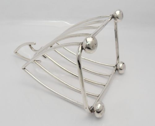 FINE EDWARDIAN SILVER GOTHIC TOAST RACK - ADDITIONAL PHOTO 5